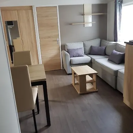 Prázdninový areál Mobil 8 Personnes Village Vacance Siblu 4*